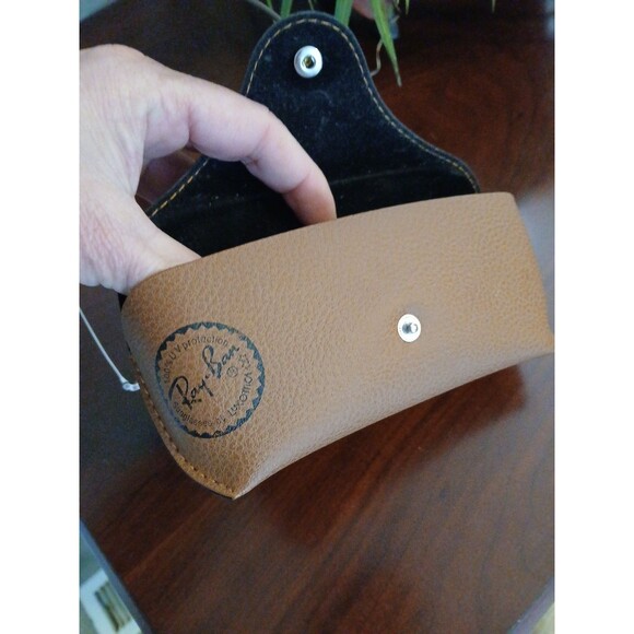 Ray Ban Sunglasses RB5320 Polarized Green Lens w/Bronze Frames and Case - Picture 6 of 8